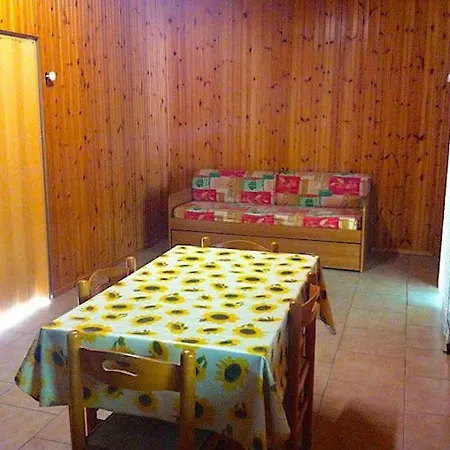 Πάρκο διακοπών Viola Club Village &