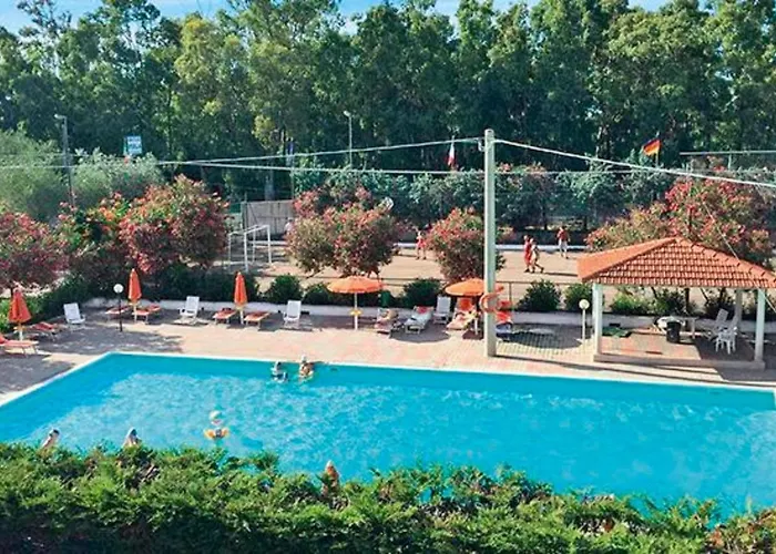 Viola Club Village & Πάρκο διακοπών 3*
