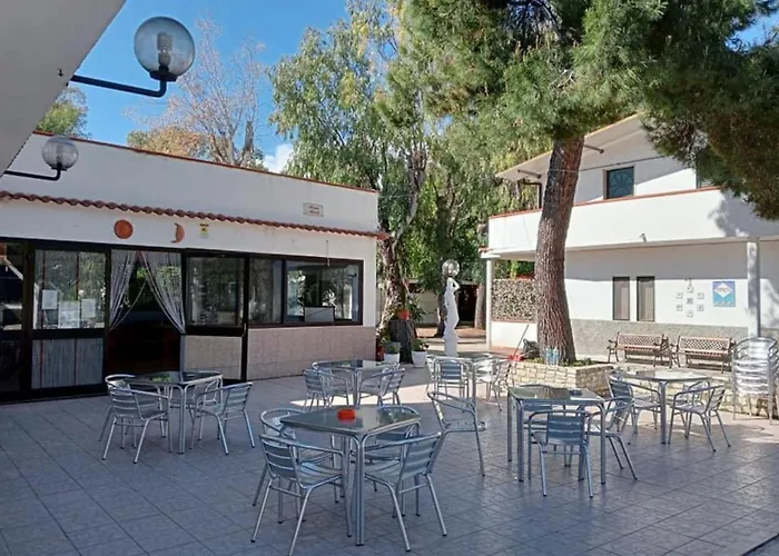 Πάρκο διακοπών Viola Club Village &