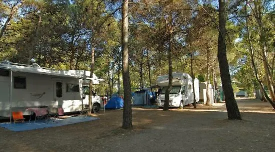 Πάρκο διακοπών Viola Club Village & Foce Varano