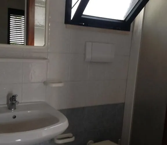 Viola Club Village & 3* Фоче-Варано